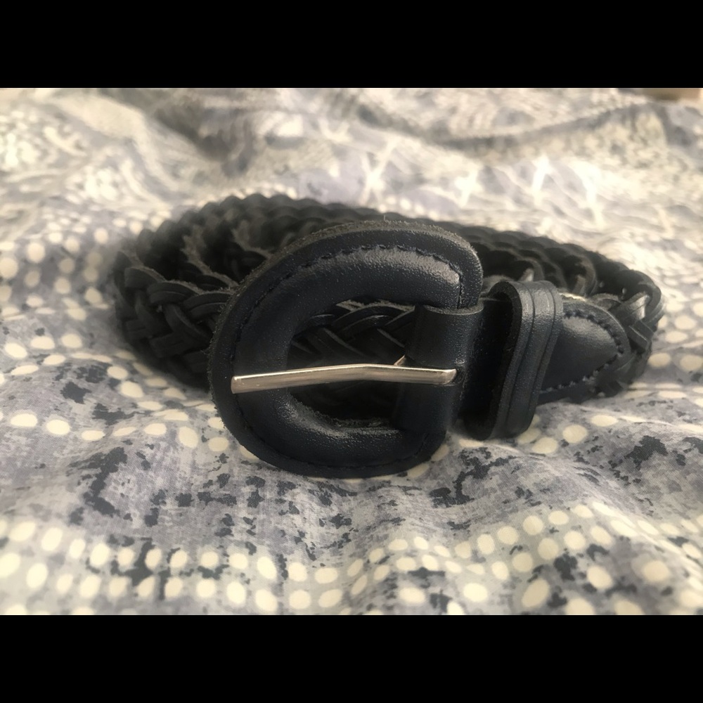 Vintage woven 100% leather belt